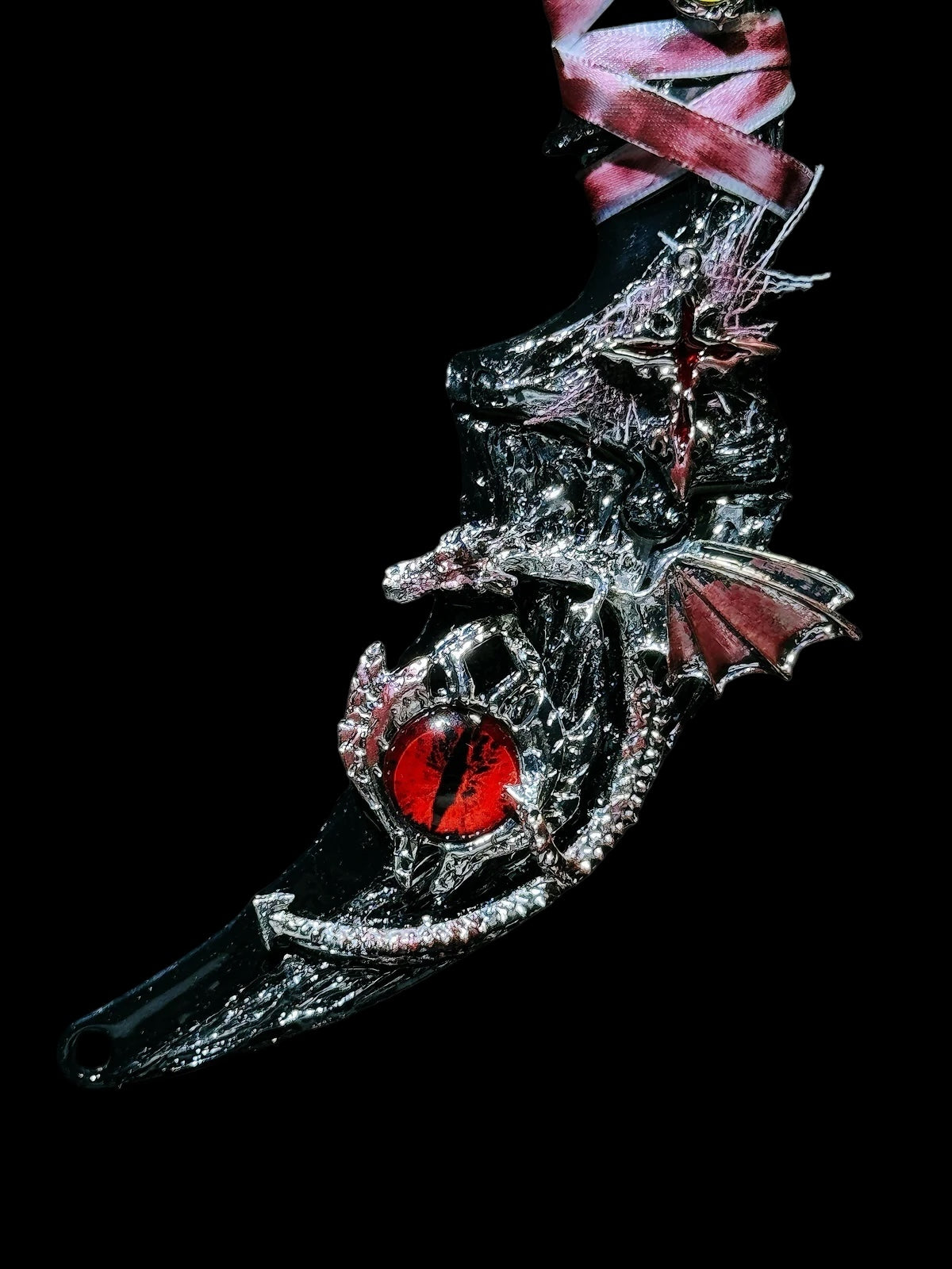 Handmade claw knife - Dragon's Legacy